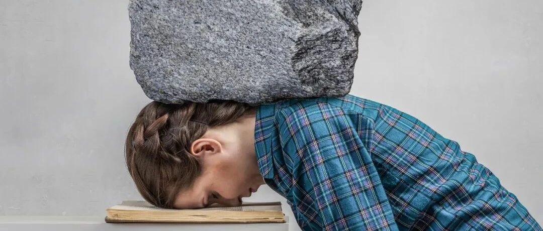 向生活“低头”？小心你的颈椎！