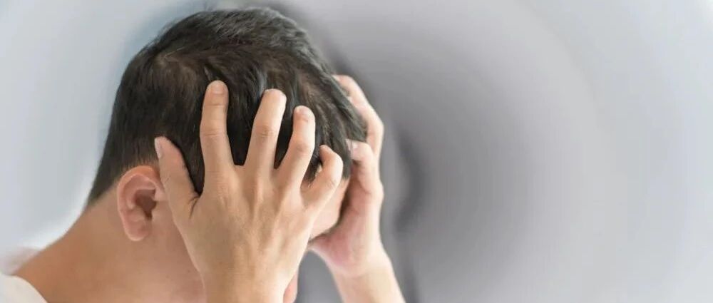 不明原因的头痛、恶心、呕吐，警惕脑肿瘤