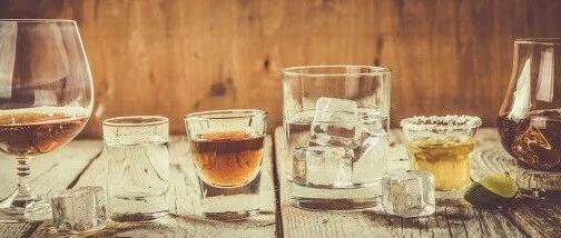 喝酒上脸的人说明不能喝酒，就是练也练不出来？是的