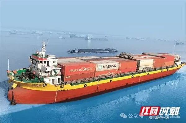 2022年湘水运19轮坞修后全新出厂