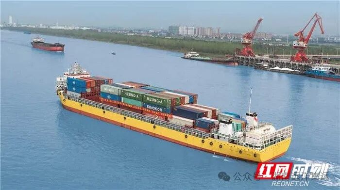 2022年湘水运19轮坞修后全新出厂