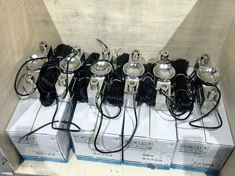 山东潍坊工厂出口型地磅1.jpg