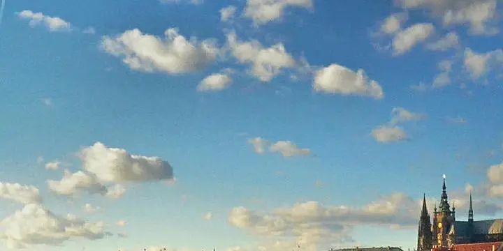 简单好听的英文名字女孩_好听的英文名字女孩_好听英文名字女孩小众