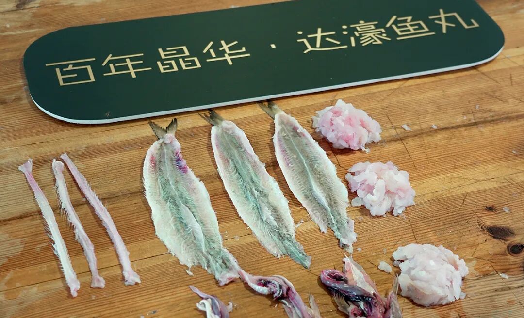 ���գ���ţ���趼���ˣ�