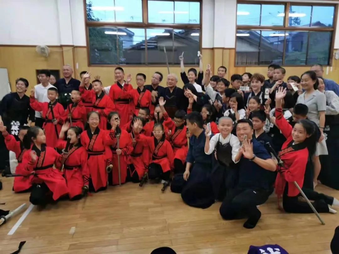 唐刀对剑道 来看看中国日本小朋友比武功 功夫史 微信公众号文章 微小领