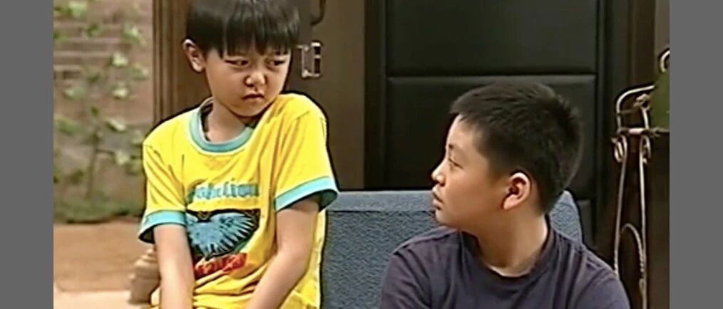 分享你想起来就会笑晕的新闻​​​？