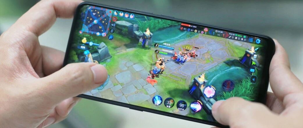 一起玩游戏，手机与年轻人的新共识