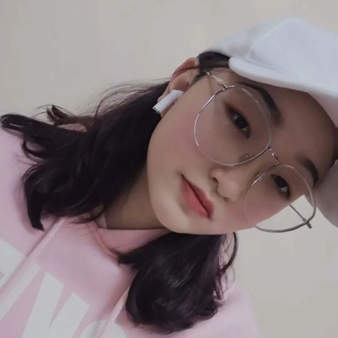 不会吧？不会真有人没网恋过吧？ - 乱码微信公众号文章