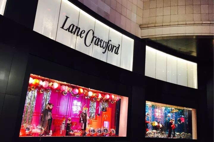 上海新世界百货大楼_上海新世界百货促销活动_上海新世界百货商场