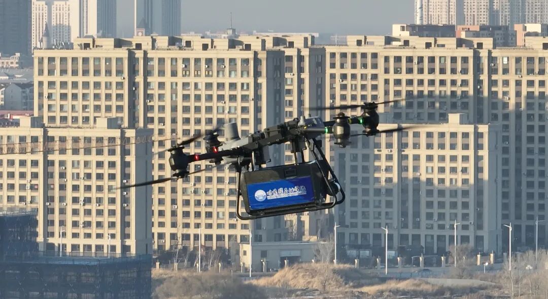 一周无人机大事件刷屏：从民生落地到高薪就业，低空风口彻底做实