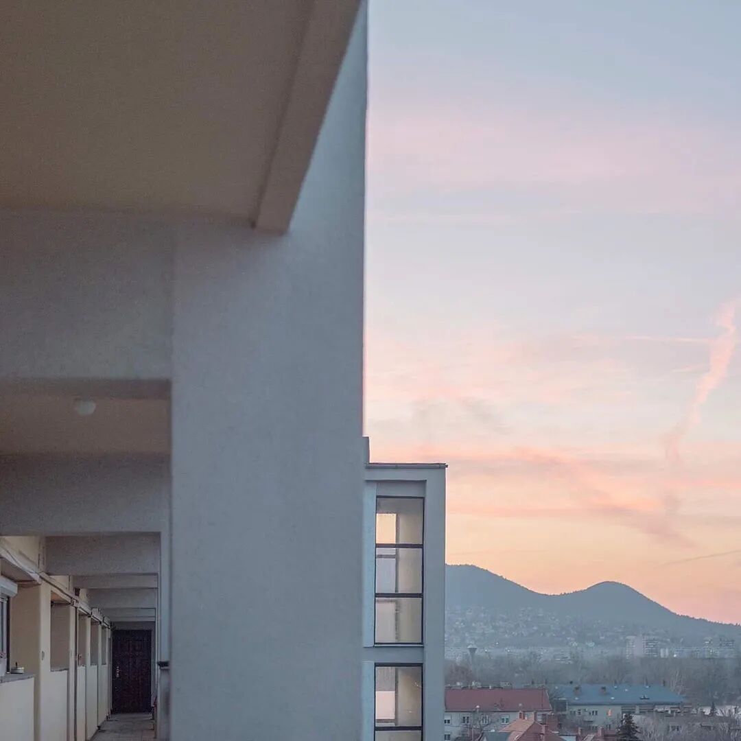 彩虹sbr是什么意思_彩虹是什么意思啊_梦见彩虹是什么意思