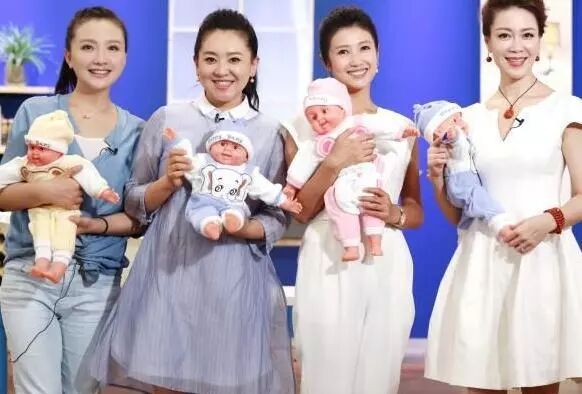 康辉主持人喜得贵子_康辉给这10个人送喜报_央视康辉喜得贵子