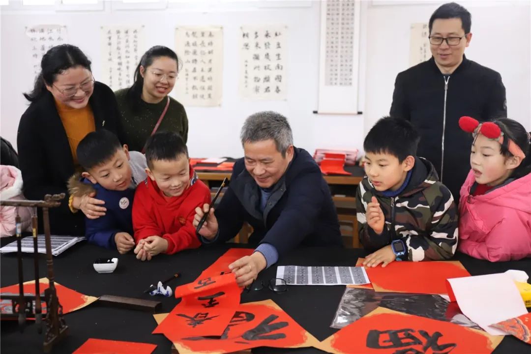 職教中心鄞州校區(qū)地址_鄞州職教中心是職高嗎_鄞州職教中心