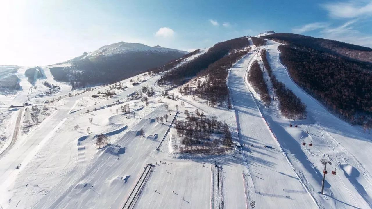 【盘羊户外-滑雪季】11月3日崇礼太舞雪场新雪季开板啦