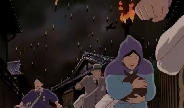 《萤火虫之墓》中的空袭镜头