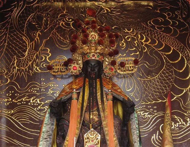 陈永华,1634 - 1680,郑成功首席军师。《鹿鼎记》陈近南原型。