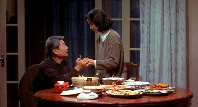 电影《饮食男女》中的父女