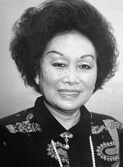 3月30日,“飞虎队”指挥官陈纳德将军之妻陈香梅女士在华盛顿家中去世,享年94岁。