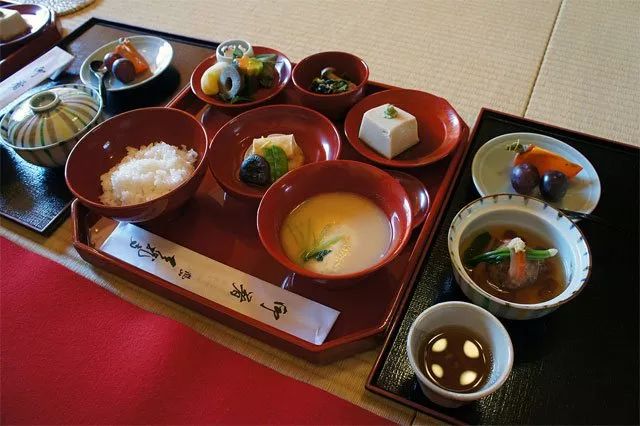 京都天龙寺的精进料理(客膳),图源维基