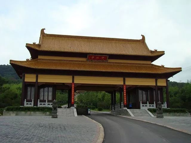 定林寺