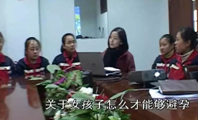 “和男友同居后,我彻底被玩坏了”-微信头条网 “和男友同居后,我彻底被玩坏了”