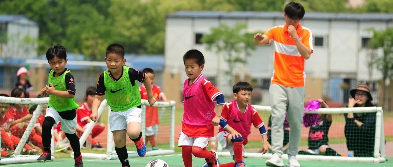 淘汰赛，体育老师淘汰了最需要练习的学生