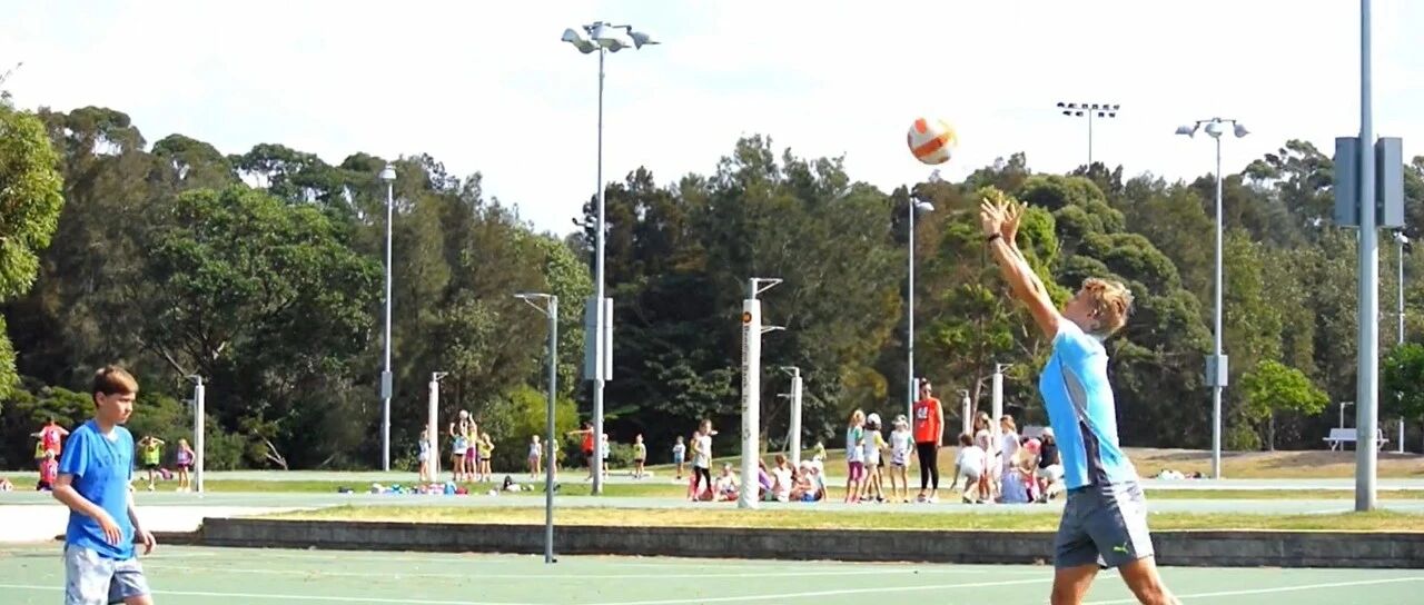 【排球教学】二传技术训练要点