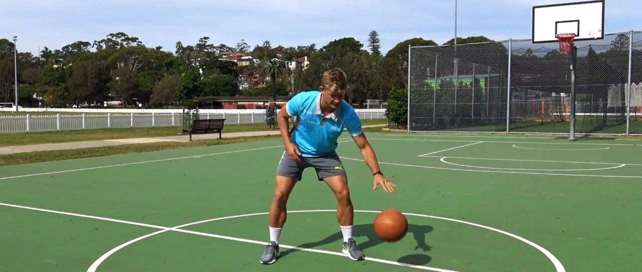 【篮球教学】球性球感综合训练