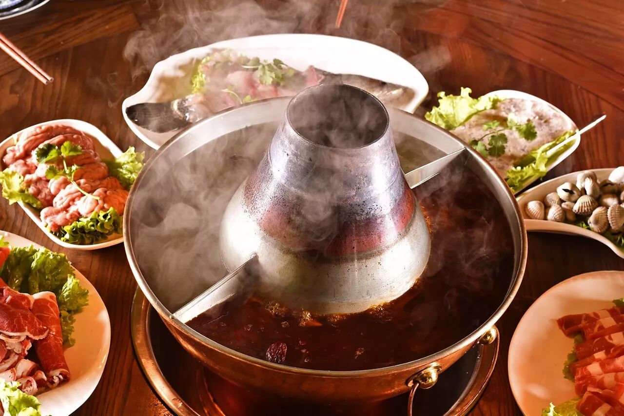 就算排队也要抢着吃的火锅!