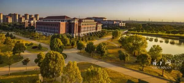 2019年艺术类本科招生简章专业及计划——美术高考