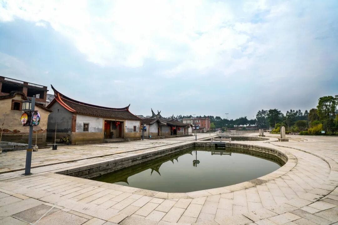 比较著名的有清康熙奉政大夫黄金钟,清雍正刑部主事黄天瑞,清乾隆翰林