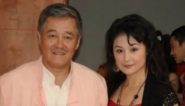 于月仙与赵本山的关系(赵本山怎么不管于月仙事)没想到 - 车世界