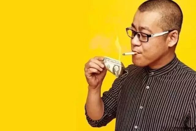 “比特币首富”李笑来，睡一觉到底赚了几个亿？