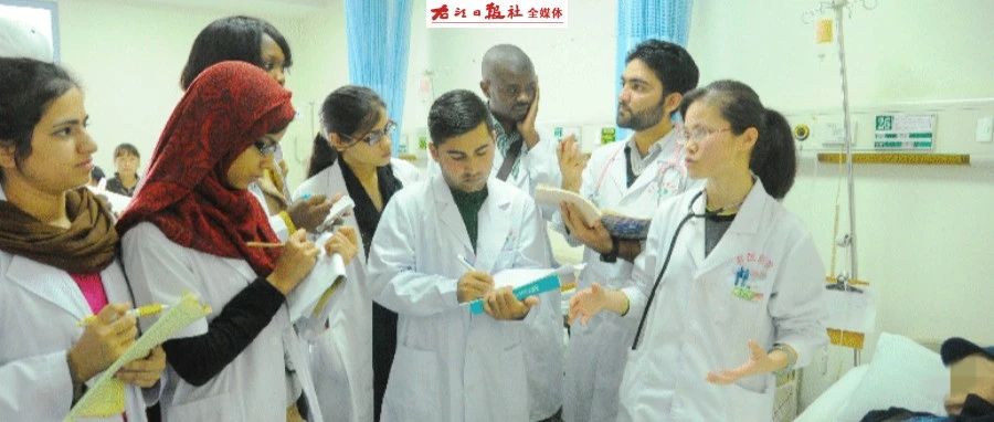 人物风采 | 右医附院黄美英:恪尽职守践初心 奋发有为担使命