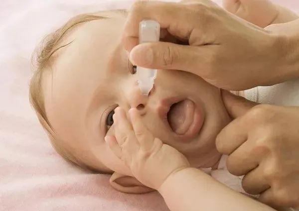 清、白、黄、绿、红……不同颜色鼻涕代表的信号，看完秒懂