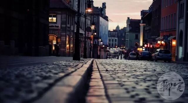 为了一套房子,拼搏半辈子还房贷究竟值不值?看完就懂了