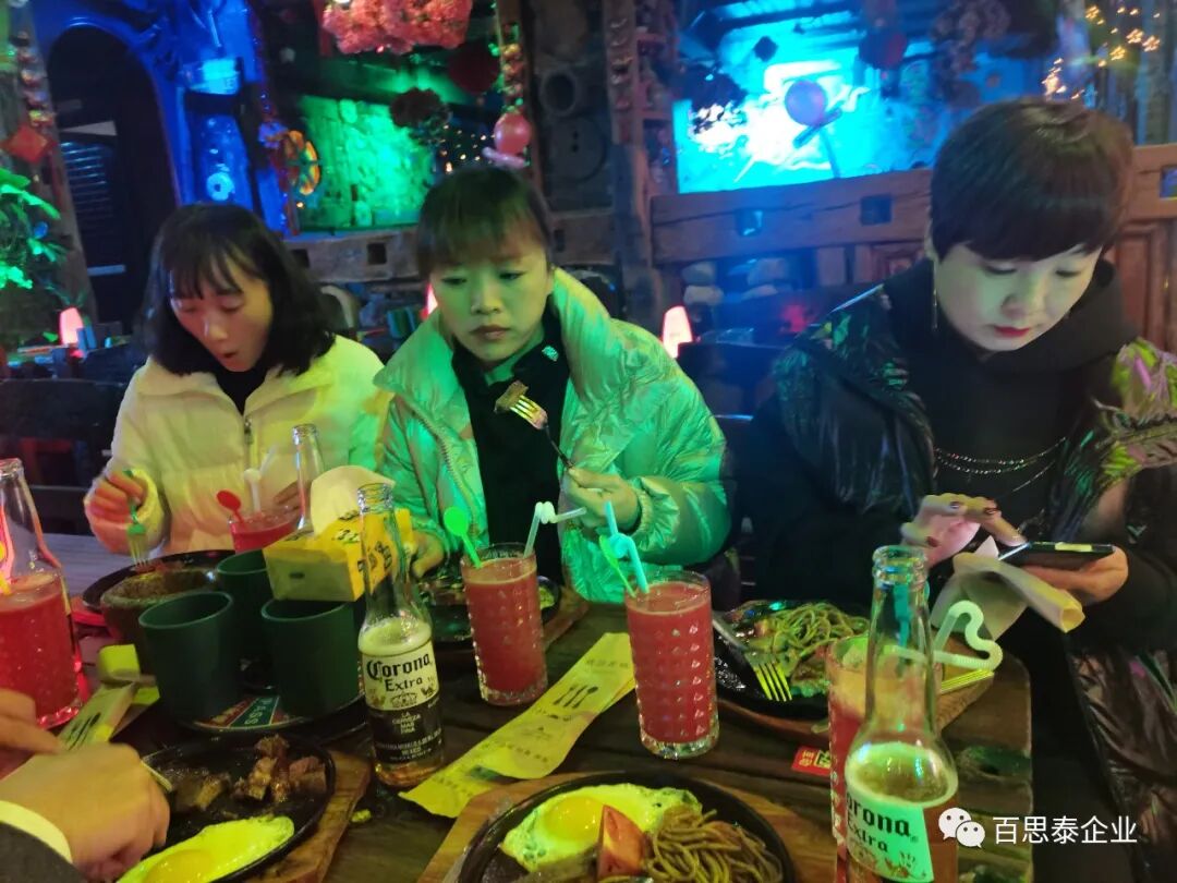 百思泰10周年丨江南水乡，夜游西栅圆满收官！