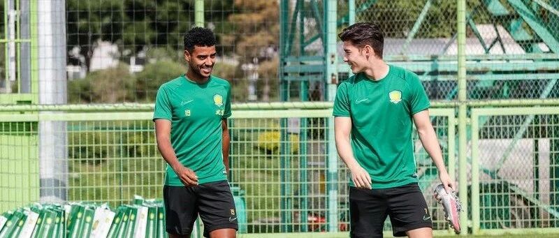 对待归化 中国足球不可忘掉初心