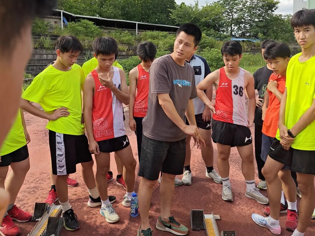 行而不辍 驰而不息丨2023年春季学期高一年级体育生期考