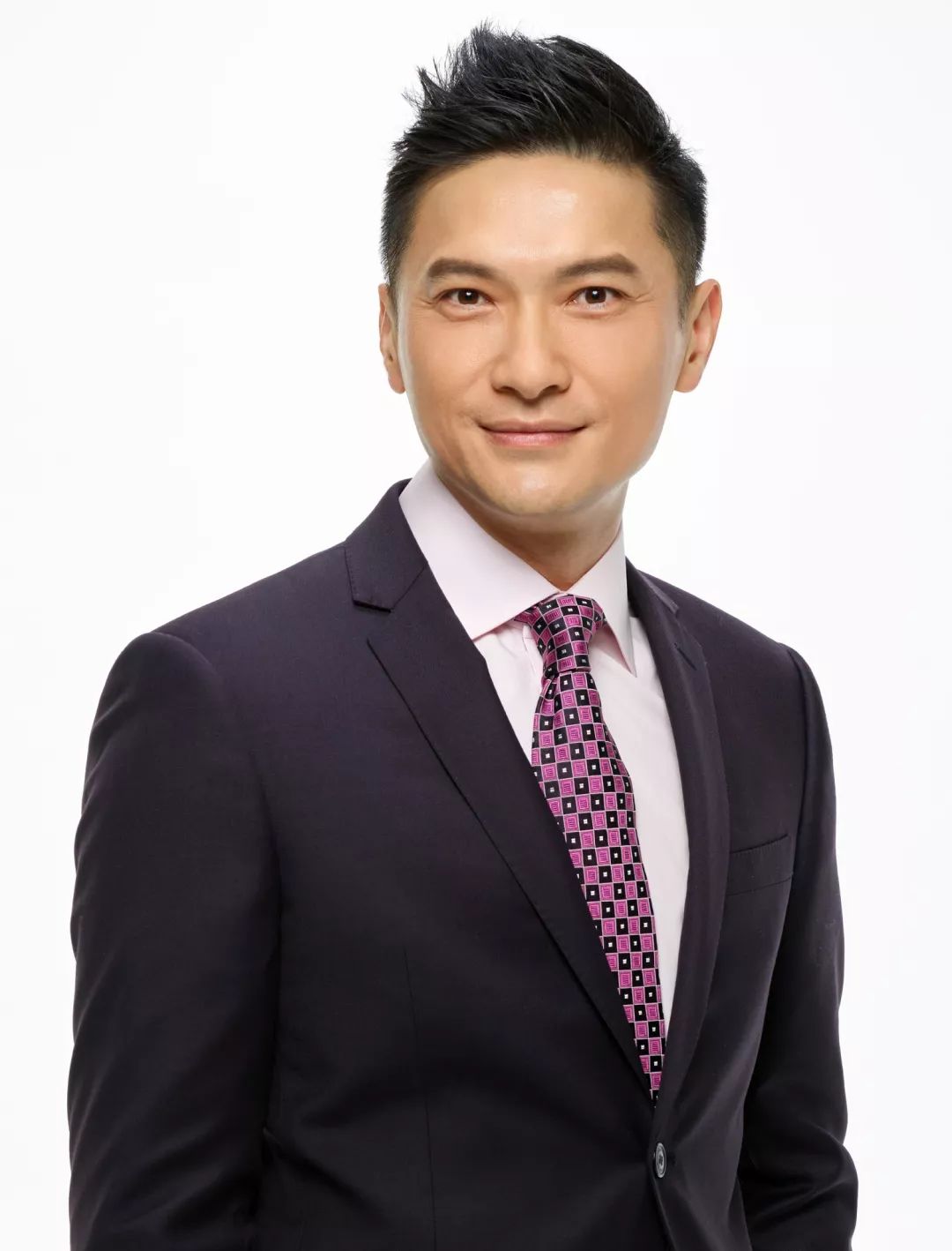 tvb影视巨星 陈锦鸿