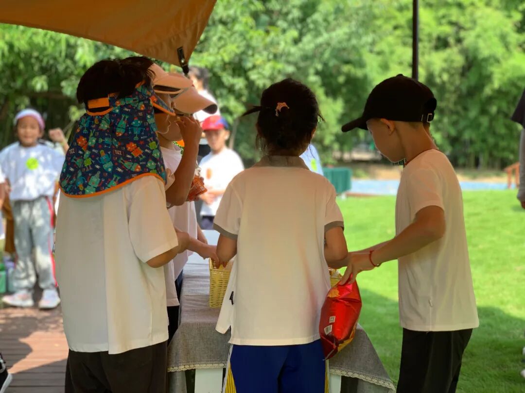 幼儿园里的“奥林匹克”运动会