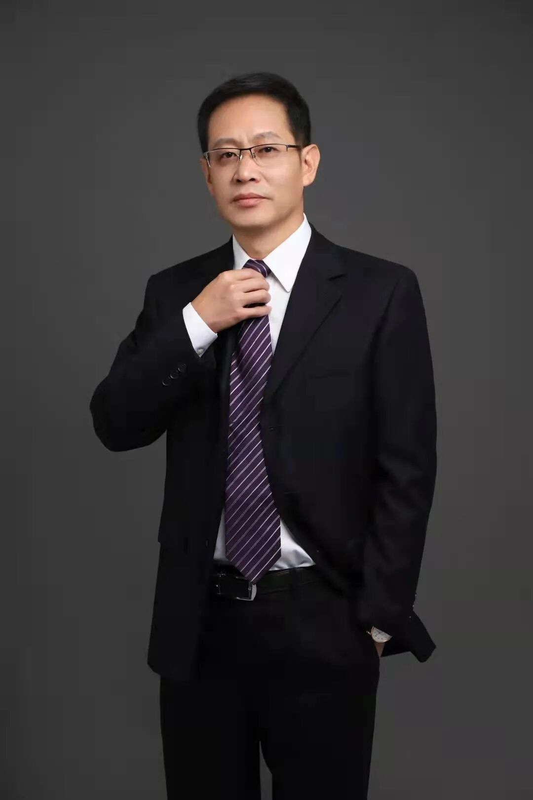 赵卫东节能与环保研究所所长赵卫东,中国人民大学管理学博士,院内二级