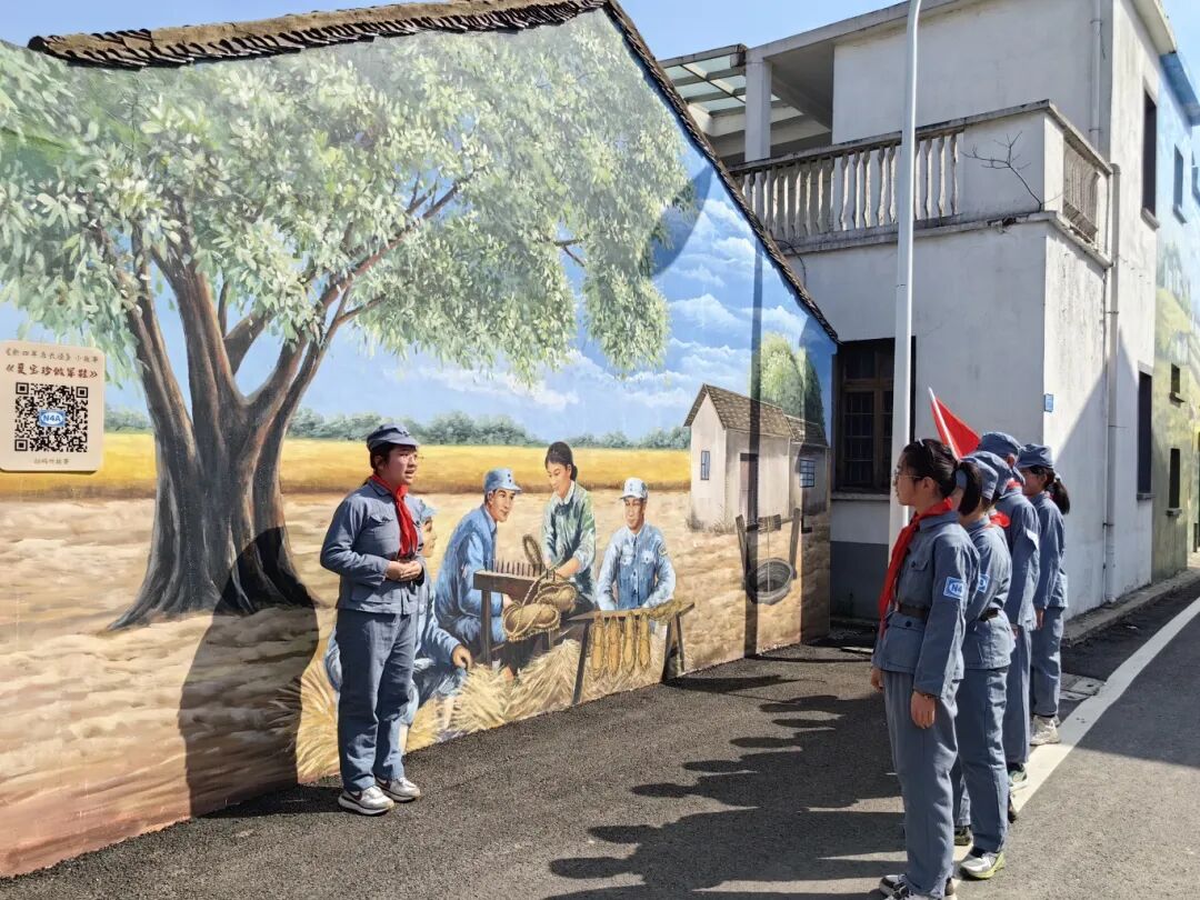 “寻访红色基地    弘扬红色基因”活动.jpg