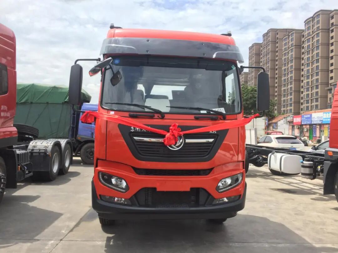 解放龙V/东风天锦/乘龙H5/重汽TX5/陕汽L3000 6米8载货车你选谁？