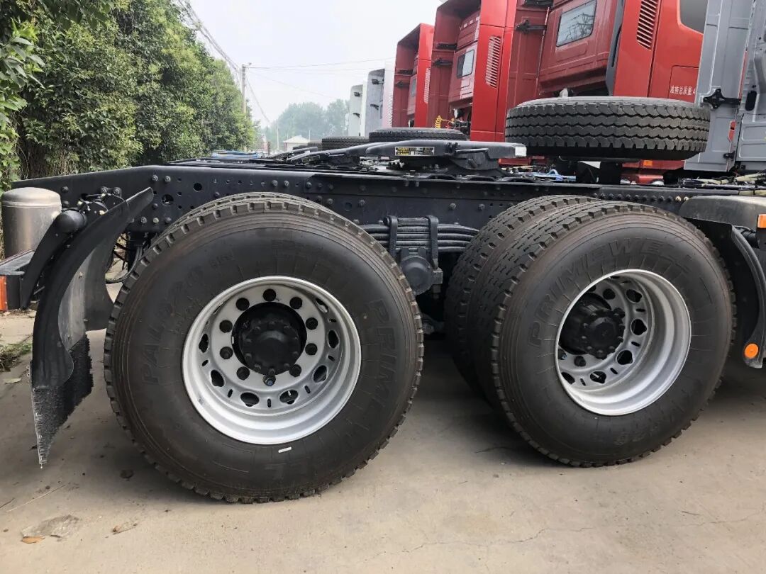 2.5万就能买的福田欧曼ESTA自动挡，能够征服云贵川险路吗？"