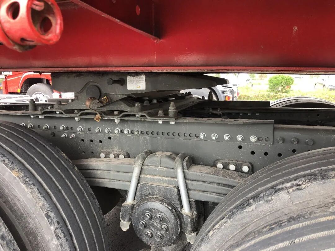 不吹不黑 百公里气耗31公斤 汕德卡G7 LNG牵引车真实运营案例