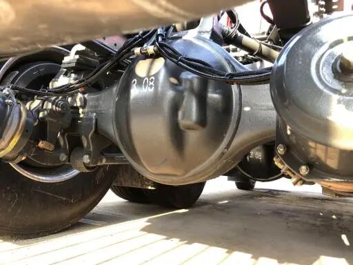 重汽豪沃高端牵引车新车TH7面世，自动挡仅售35万元，你想买吗？