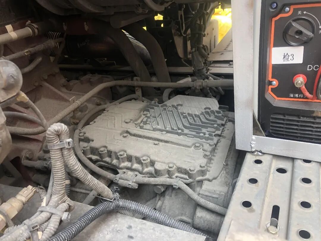 一个人跑长途原来也这么轻松！来自欧曼EST560马力自动挡重卡车主的行车报告