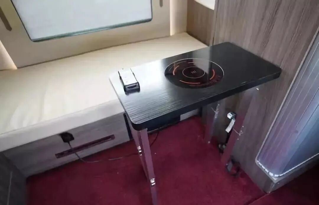 广西热销4000辆，解放JH6⁺生活舱到底有何过人之处？