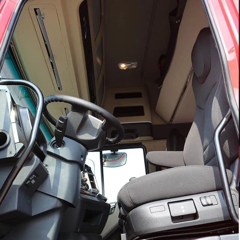 自动挡也有高下之分？江淮格尔发A5W牵引车 510马力 “真”AMT竟会主动省油？